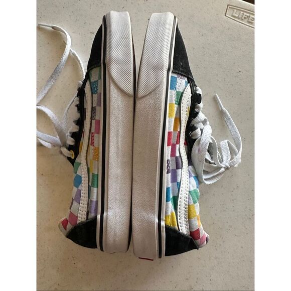 Vans Unisex Old Skool Rainbow Checkerboard Sneaker Shoes Size Womens 6.5 Mens 5 - Picture 5 of 8